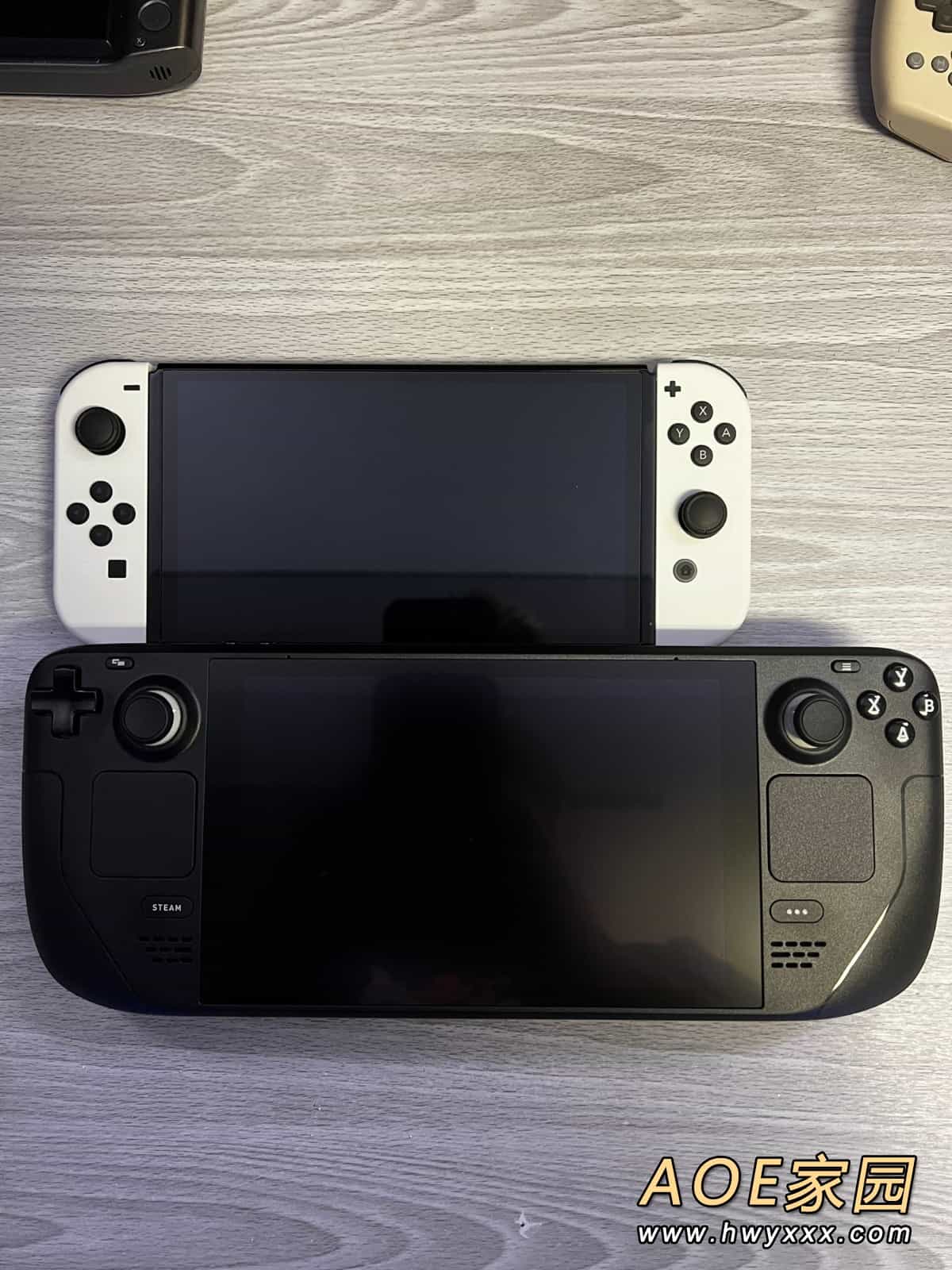 Steam Deck与各掌机对比图 比Switch大上一块