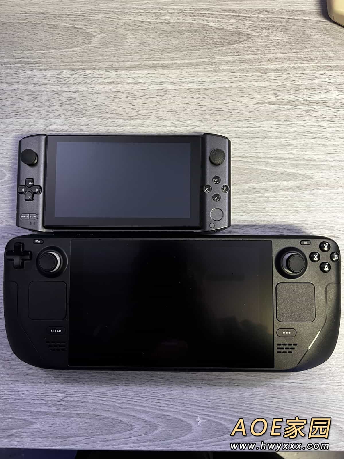 Steam Deck与各掌机对比图 比Switch大上一块