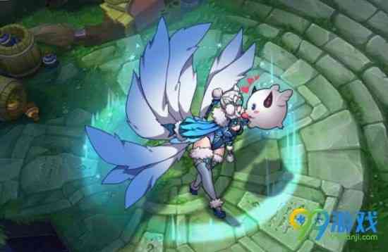 LOL英雄联盟阿狸超美新皮肤 LOL玩家自制狐狸皮肤